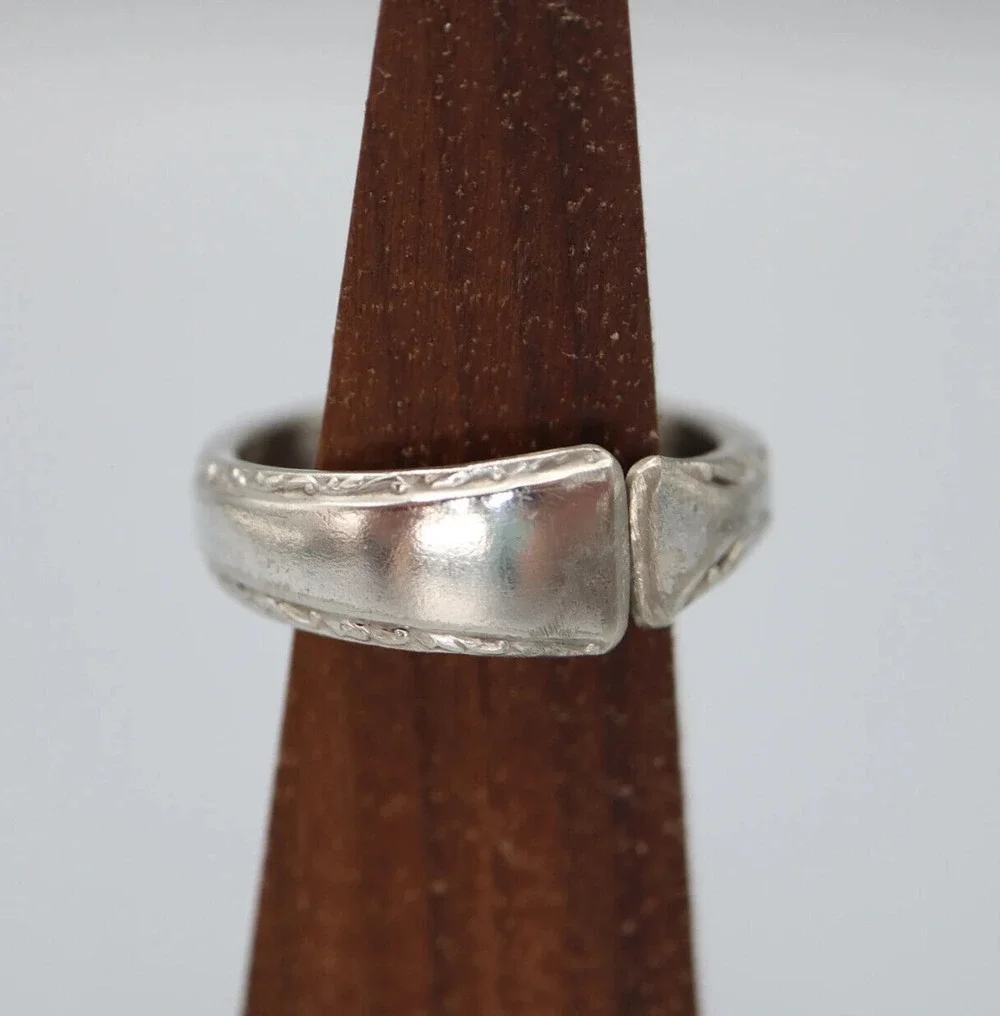 Exquisite Silver Vine Spoon Ring Size 11.5 Vintage Stainless Steel Polished